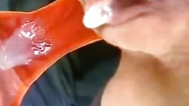 بزرگسالان بدون ثبت نام آسیایی, جوانان سکس های دوجنسه